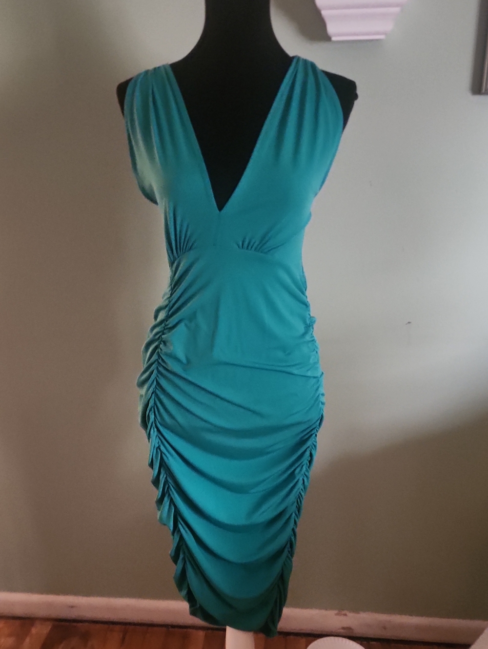 Sleeveless Teal Ruched V-Neck Dress